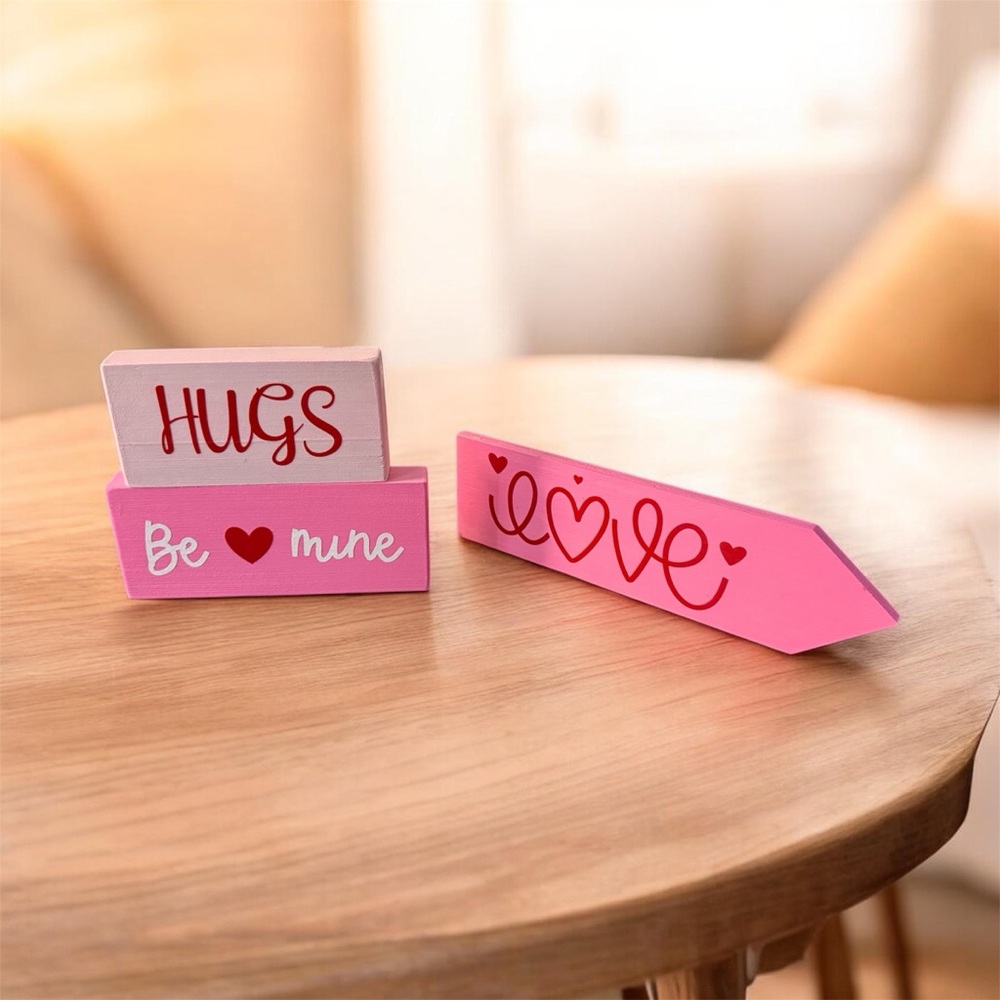 Pink Love and Hugs Holiday Decor Set